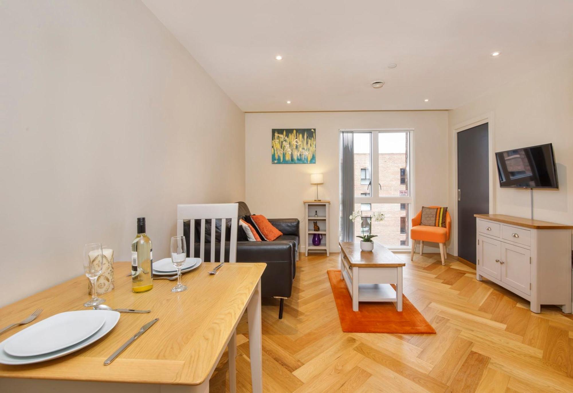Apartment The Hudson 1 Bed Sleeps 2 *