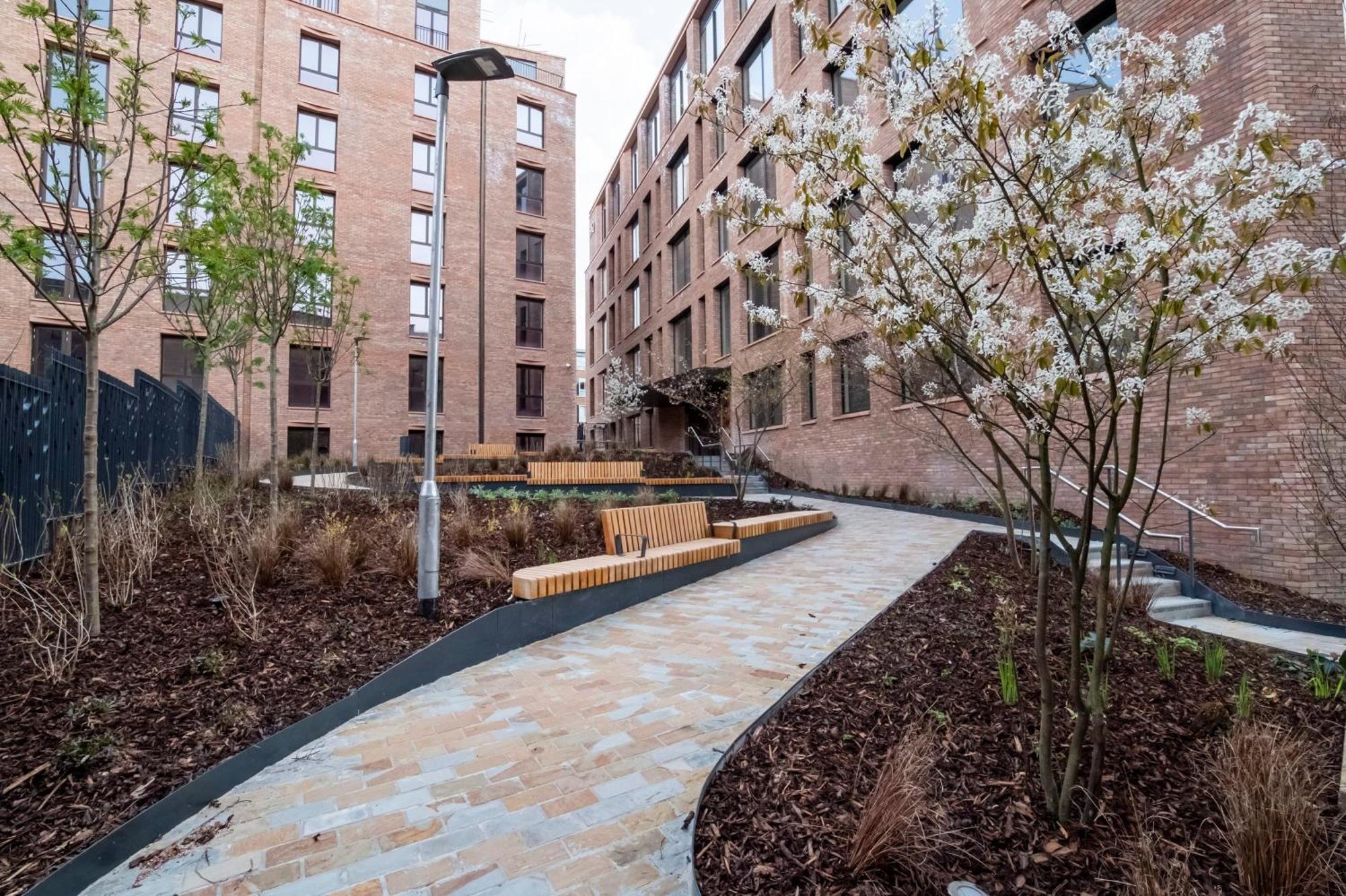 The Hudson 1 Bed Sleeps 2 York