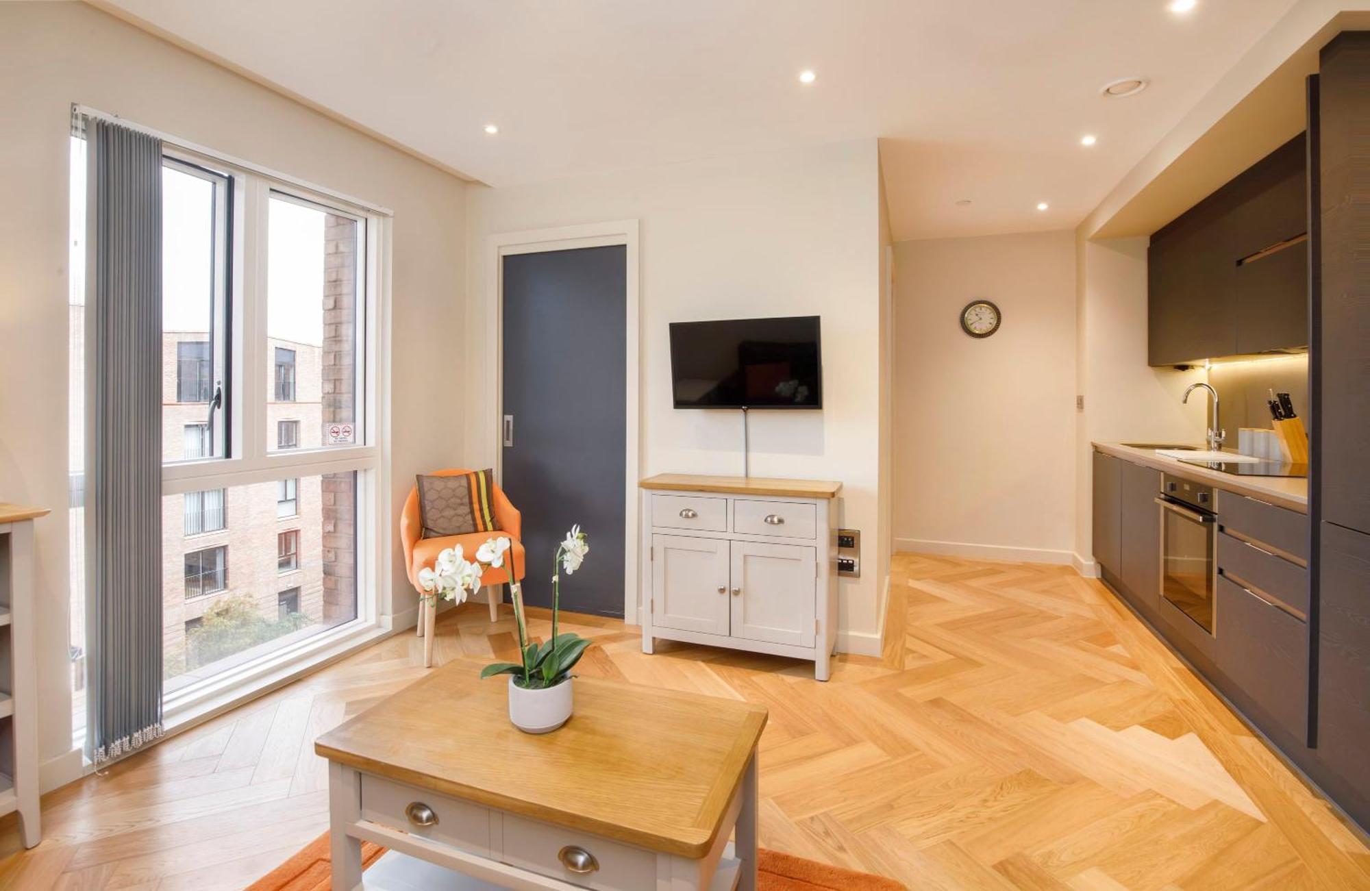 The Hudson 1 Bed Sleeps 2