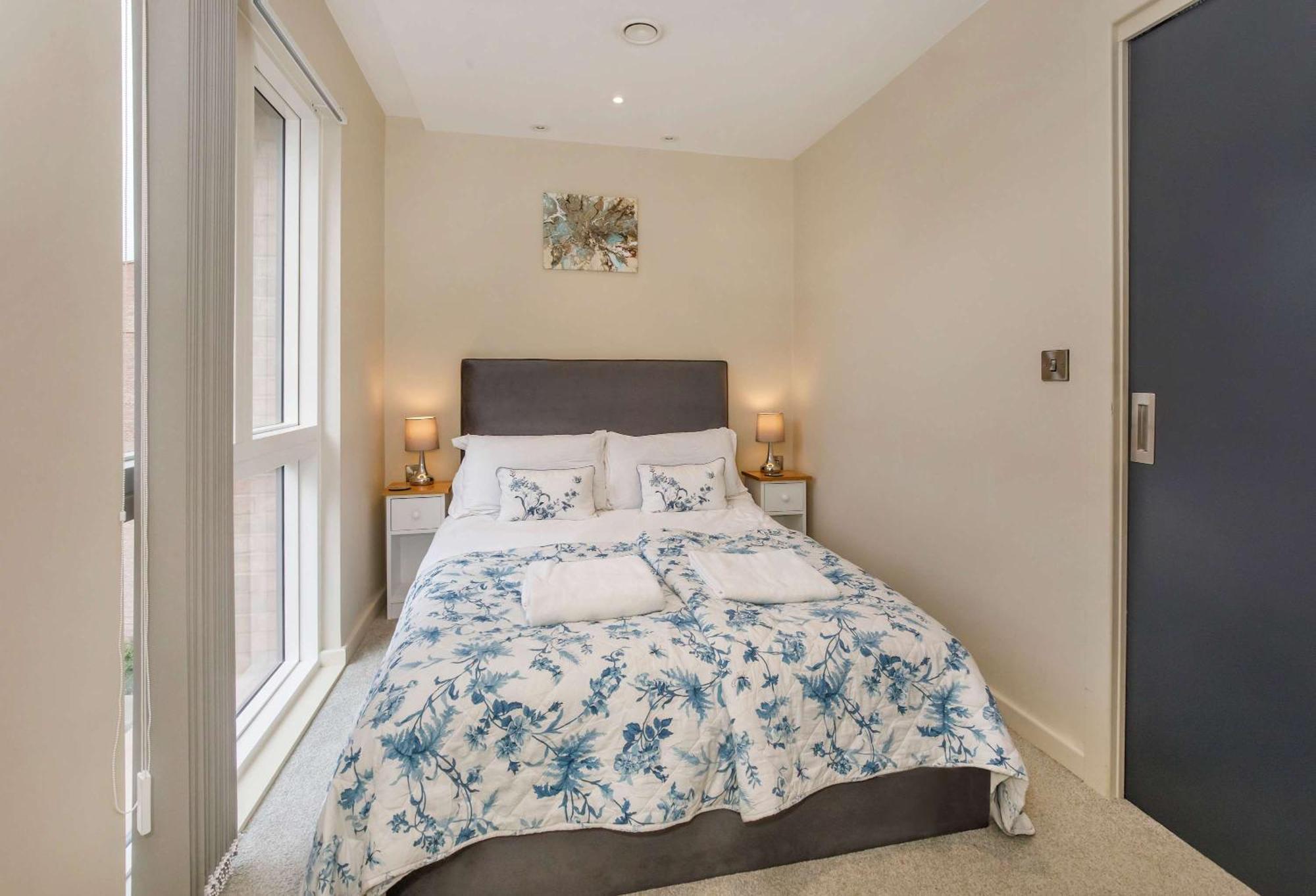 The Hudson 1 Bed Sleeps 2 Apartment *