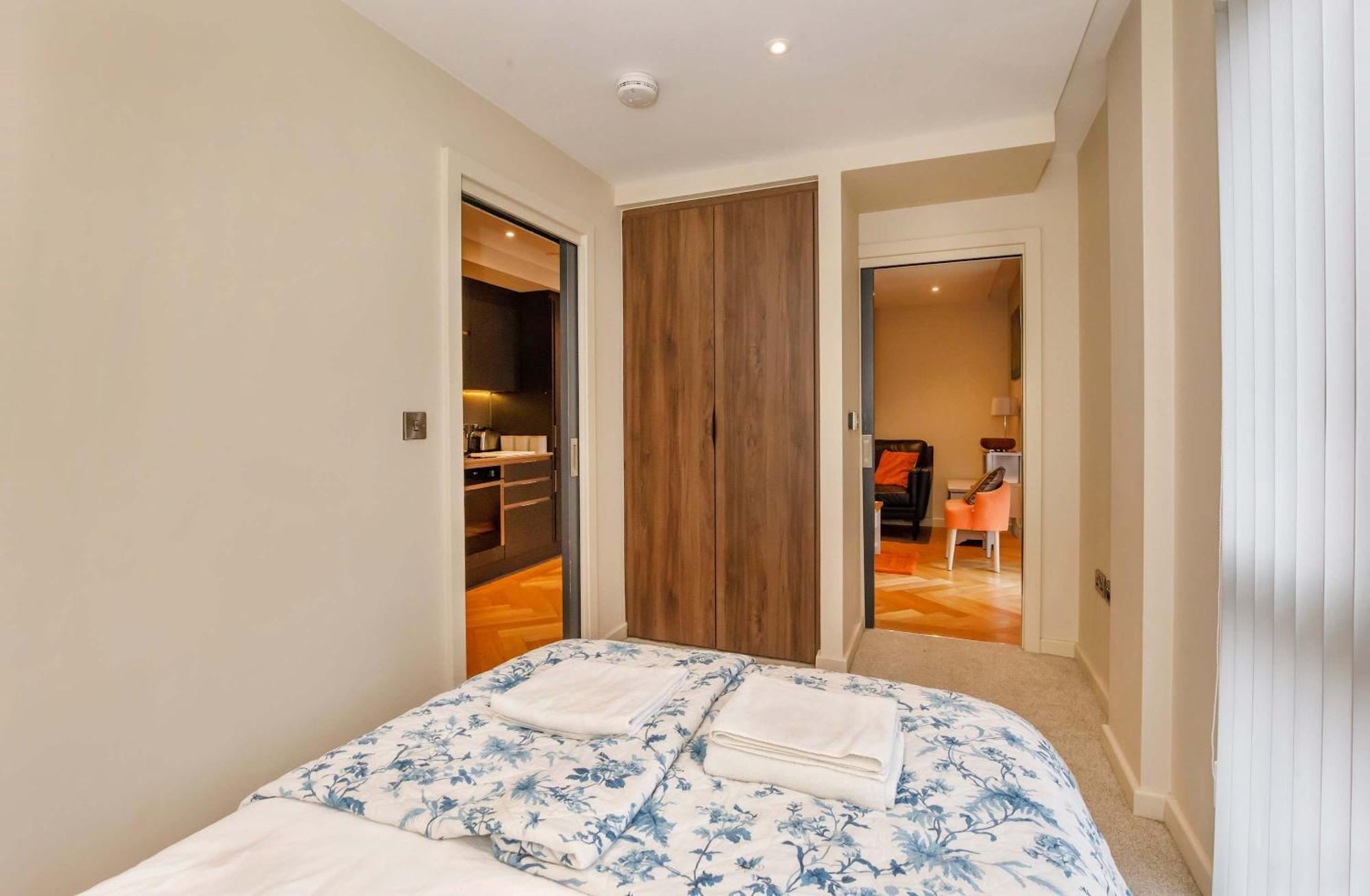 The Hudson 1 Bed Sleeps 2 Apartment *